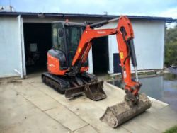 KUBOTA U27-4 MINI EXCAVATOR