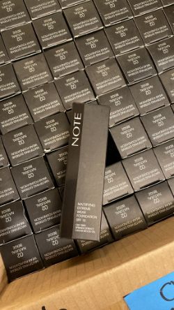 176 X NOTE MAKE UP - SHADE 02 MATTE FOUNDATION
