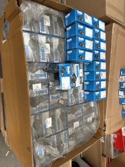 X200 SETS OF QUALITY BRAKE PADS FOR BMW 1 & 3 SERIES 2004-2012 RRP £7,000+