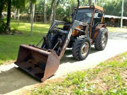 1998 RENAULT 55-14 4WD TRACTOR WITH MX40 FRONT LOADER