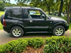 2006 MITSUBISHI SHOGUN WARRIOR SWB AUTOMATIC 3.2 DID >>--NO VAT ON HAMMER--<<