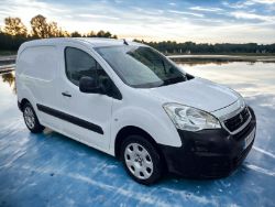2017 PEUGEOT PARTNER PROFESSIONAL VAN