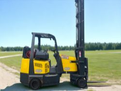 AISLE MASTER ARTICULATED TRUCK - MODEL 20WH (2015)