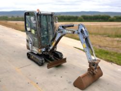 2016 KUBOTA KX016-4 MINI EXCAVATOR