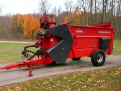 2014 KUHN PRIMOR 5570M STRAW CHOPPER