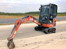 2017 KUBOTA KX016-4 MINI EXCAVATOR
