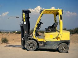 HYSTER DIESEL FORKLIFT - MODEL H2.5FT