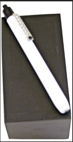 3874 X PEN LIGHT WHITE WITH BATTERIES