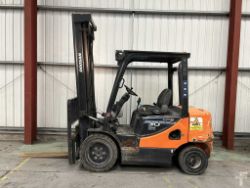 DOOSAN D30S-5 DIESEL FORKLIFT - 2013 MODEL