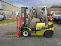 CLARK C25G LPG FORKLIFT - 2005 MODEL