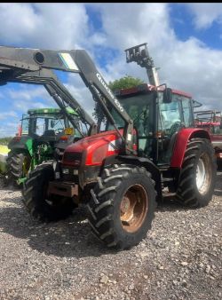 2002 CASE CS78 TRACTOR WITH QUICKE LOADER