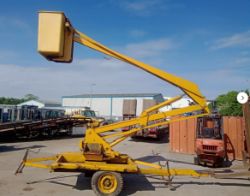 TOWABLE CHERRY PICKER (FOR SPARES OR REPAIR)