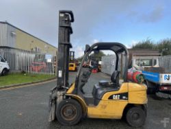 CAT LIFT TRUCKS GP30N LPG FORKLIFT - 2008 MODEL
