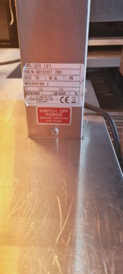 MOFFAT HOT HOLDING CABINET WITH HALOGEN LIGHTS