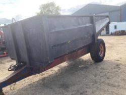 DUMP TRAILER