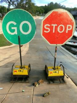 PIKE ROBOSIGNS WITH NEW BATTERIES