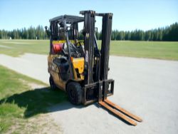 CAT LIFT TRUCKS GP18N LPG FORKLIFT