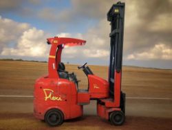 >>>SPECIAL CLEARANCE<<< 2001 FLEXI G3 ARTICULATED TRUCK / VNA **(INCLUDES CHARGER)**