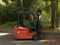 2012 HELI HFB315 ELECTRIC 3-WHEEL FORKLIFT **(INCLUDES CHARGER)**