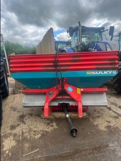 2012 SULKY DPX24 FERTILIZER SPREADER