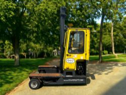 >>>SPECIAL CLEARANCE<<< 2013 COMBILIFT C4000 FOUR-WAY TRUCK **(INCLUDES CHARGER)**