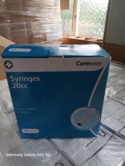 PALLET OF APPROX 7200 20CC SYRINGES