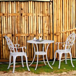 FREE DELIVERY- BRAND NEW 3PCS GARDEN BISTRO SET CAST ALUMINIUM ROUND TABLE WITH 2 CHAIRS WHITE