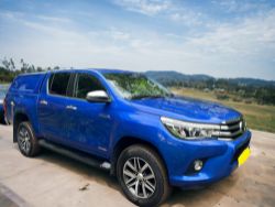 2019 TOYOTA HILUX INVINCIBLE – AUTOMATIC – IMPECCABLE CONDITION