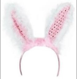 580 X PARTY FLASHING BUNNY EARS . WILL REQUIRE NEW BATTERY