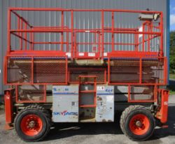 SKYJACK SJ8841 SCISSOR LIFT
