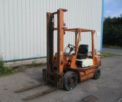 TOYOTA 4FDF25 FORKLIFT TRUCK