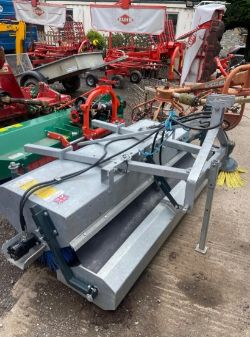 2021 SUTTON 185 ROAD SWEEPER