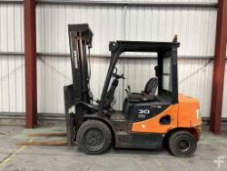 DOOSAN D30S-5 DIESEL FORKLIFT - 2012 MODEL
