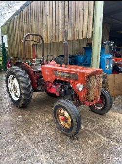 INTERNATIONAL B414 TRACTOR