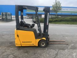 JUNGHEINRICH EFG215 ELECTRIC FORKLIFT - 2009 MODEL **(INCLUDES CHARGER)**