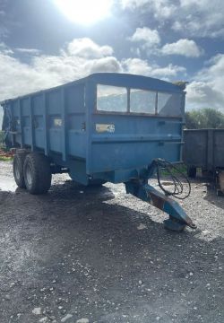WARWICK 14 TON TWIN AXLE GRAIN TRAILER