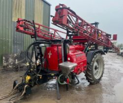 2000 CASE 2200 TS CROP SPRAYER - HIGH CAPACITY AND EFFICIENT
