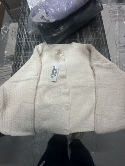 JOB LOT 120 X BRAND NEW LADIES CACARDIGANS RRP £6K