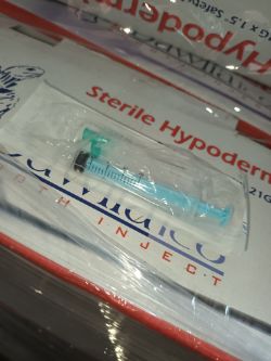 CIRCA 22,800 INDIVIDUAL STERILE HYPODERMIC SYRINGES