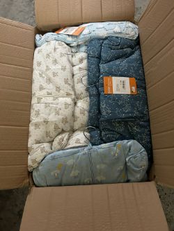 100 X BRAND NEW MIXED BABY SLEEPING BAG BLANKETS CHOSEN AT RANDOM RRP CIRCA £1500 +