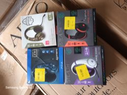 PALLET OF CUSTOMER RETURN GAMING HEADSETS