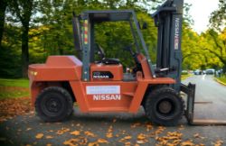 NISSAN FD 70(7 TON) DIESEL FORKLIFT