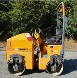 YEAR 2012 TEREX TV800 ROLLER