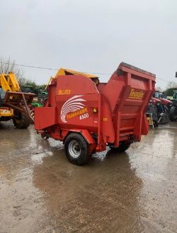 TEAGLE TOMAHAWK 8500 STRAW CHOPPER