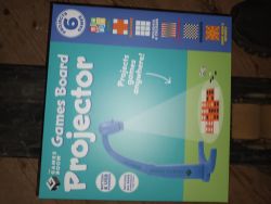 372 X BRAND NEW GAMES BOARD PROJECTOR
