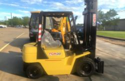 TCM FD 30 (3 TON) DIESEL FORKLIFT