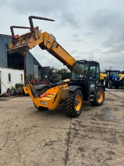 JCB 535-140 TELEHANDLER - 2013 MODEL