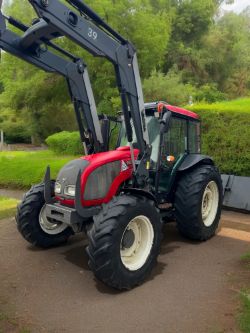 2017 VALTRA A93 TRACTOR WITH LOADER