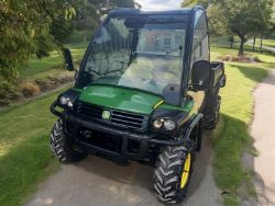 JOHN DEERE 855M GATOR UTV