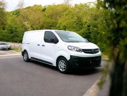 VAUXHALL VIVARO 1.5 DIESEL VAN - 2019 (69 REG)